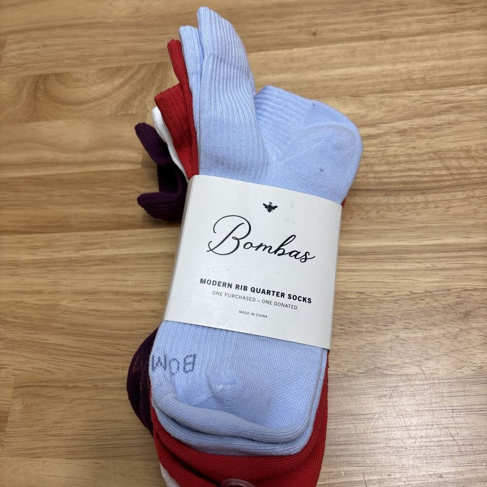 Bombas Modern Rib Quarter Socks 4 Pair Medium 8-10.5 Lt Blue Maroon Red Cream